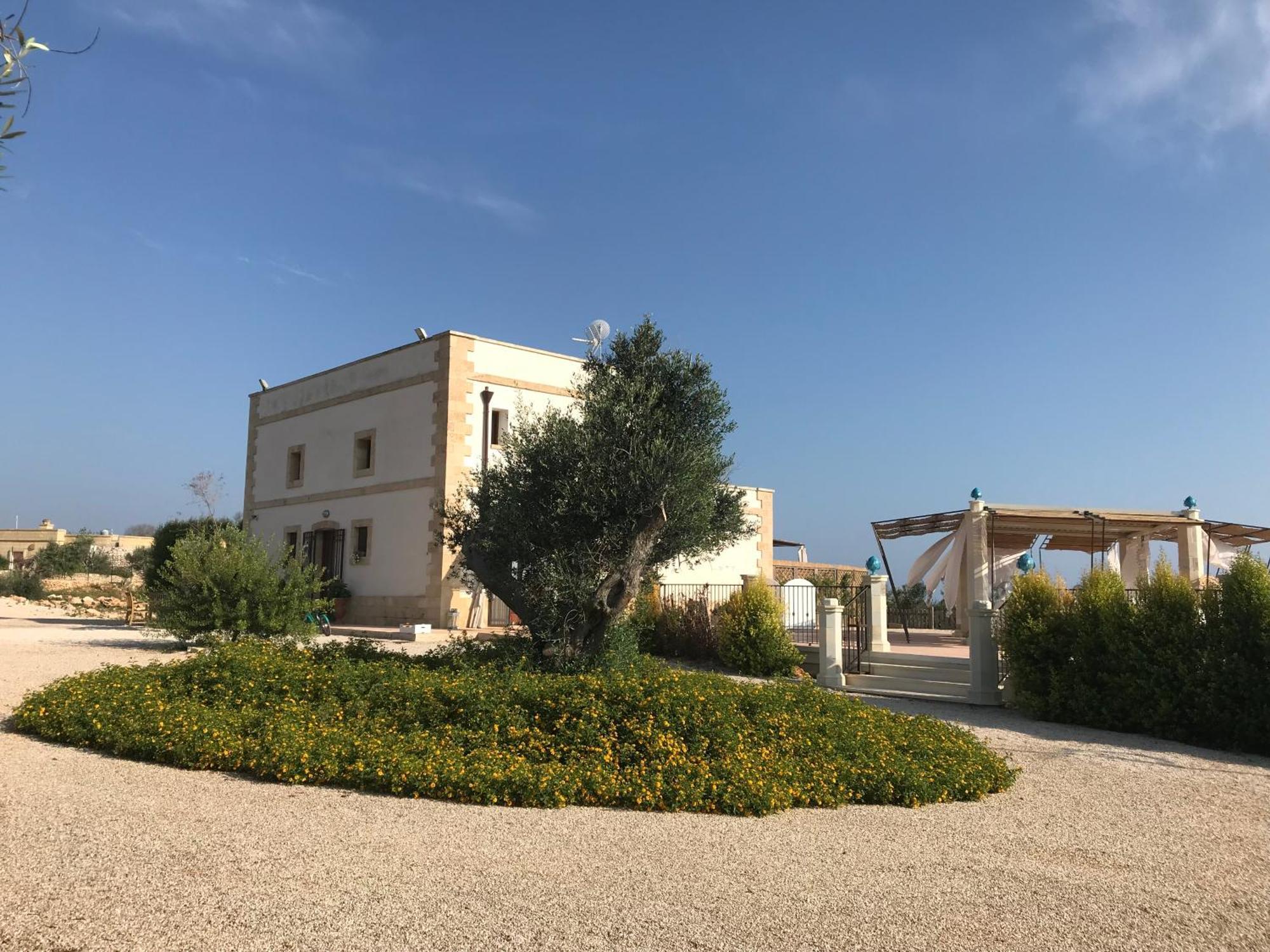 Masseria Cisternella アッリステ エクステリア 写真